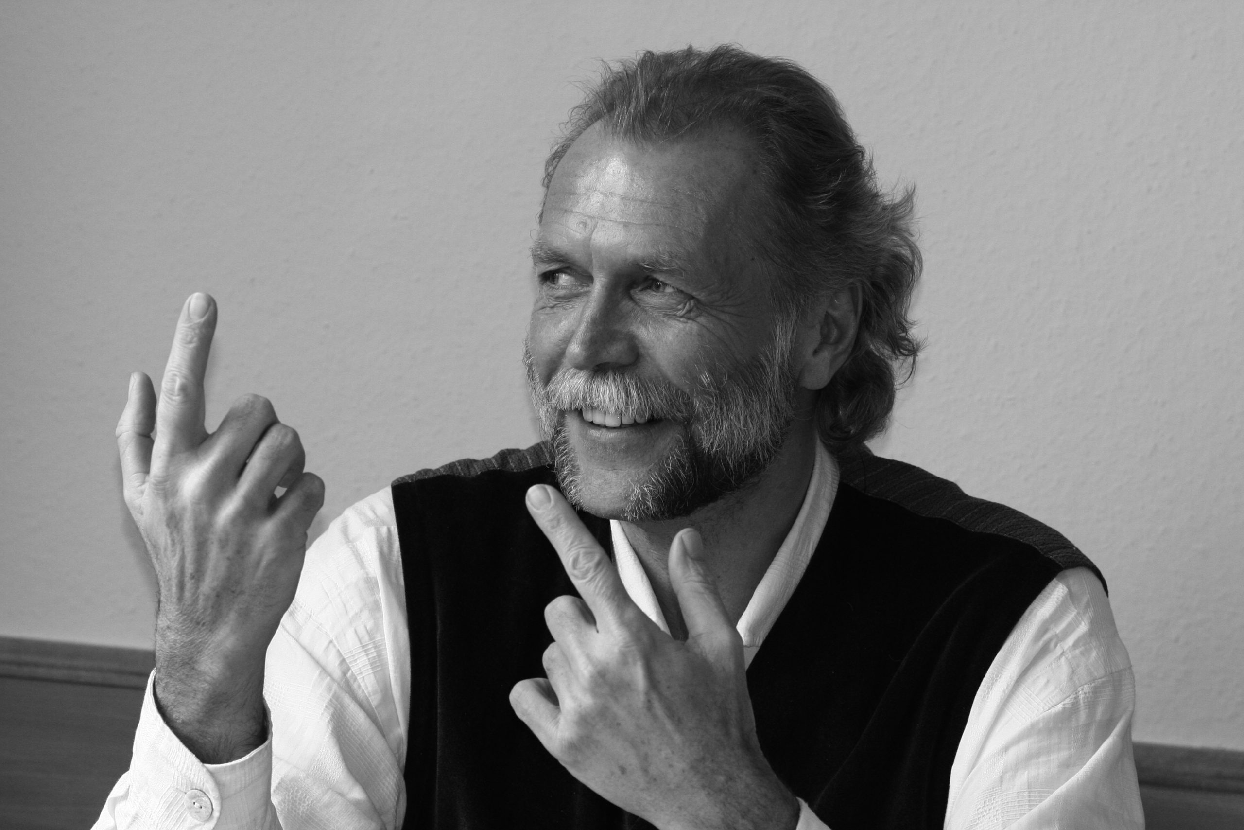 PhDr. Manfred Belzer